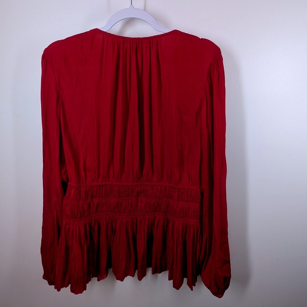 White House Black Market Red Smocked Waist V-Neck Peplum Blouse Large - Picture 6 of 7